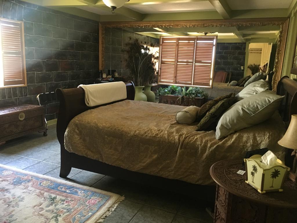 Shady Lady Bed And Breakfast Scottys Junction Ngoại thất bức ảnh
